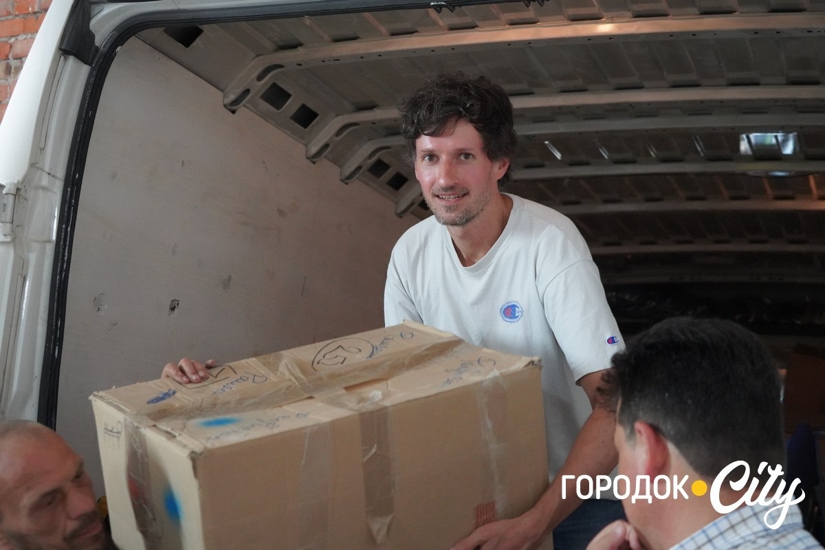 Французькі друзі Городоччини здійснили свій 25-й гуманітарний візит
