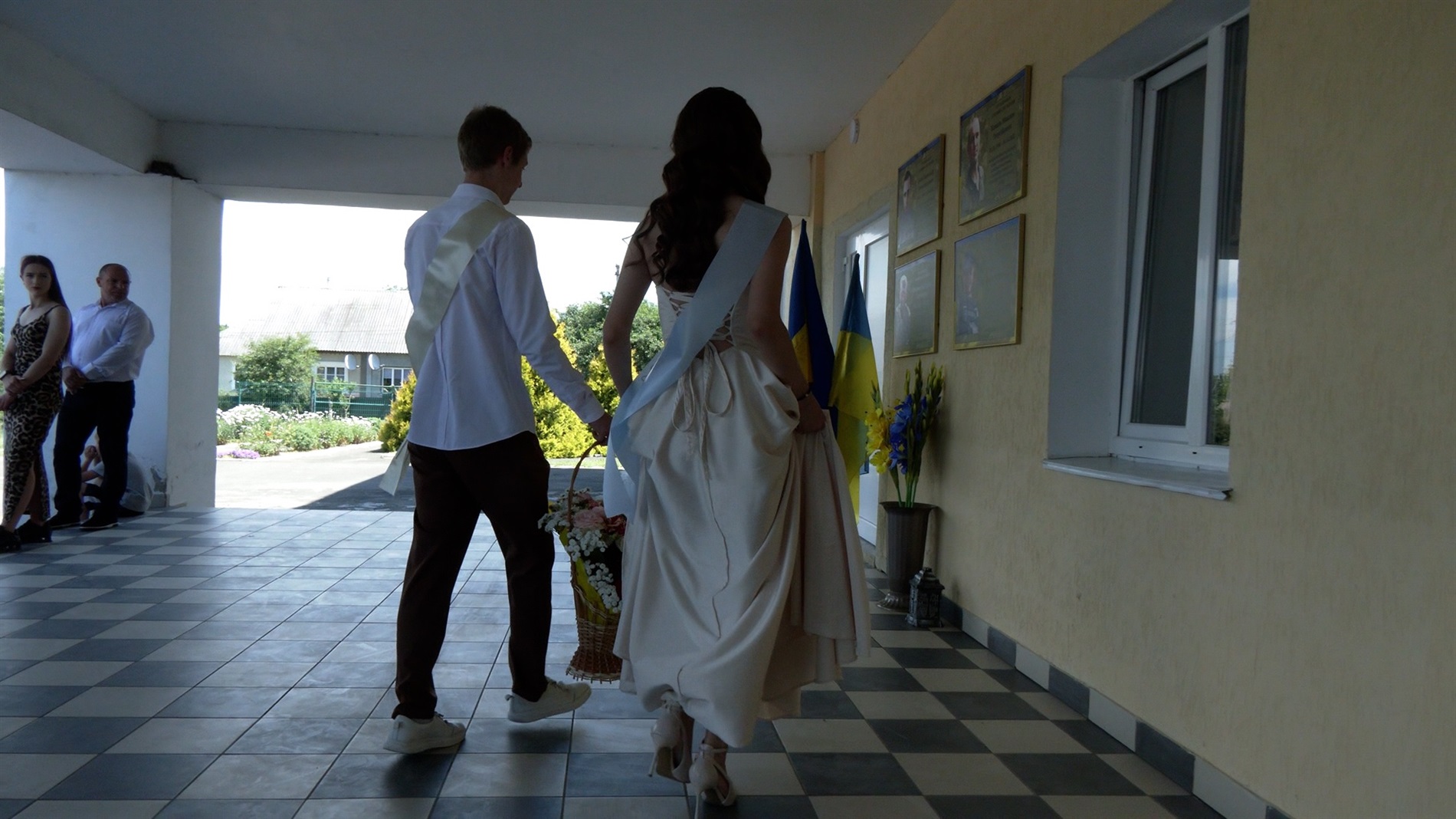У Городоцькому ліцеї №2 відбувся випускний вечір: 45 учнів та учениць отримали свідоцтва про освіту
