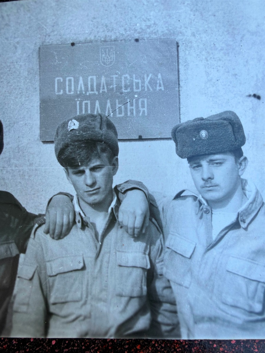 «Для тата сім'я завжди була найбільшою цінністю»: історія Юрія Лісовика очима доньки