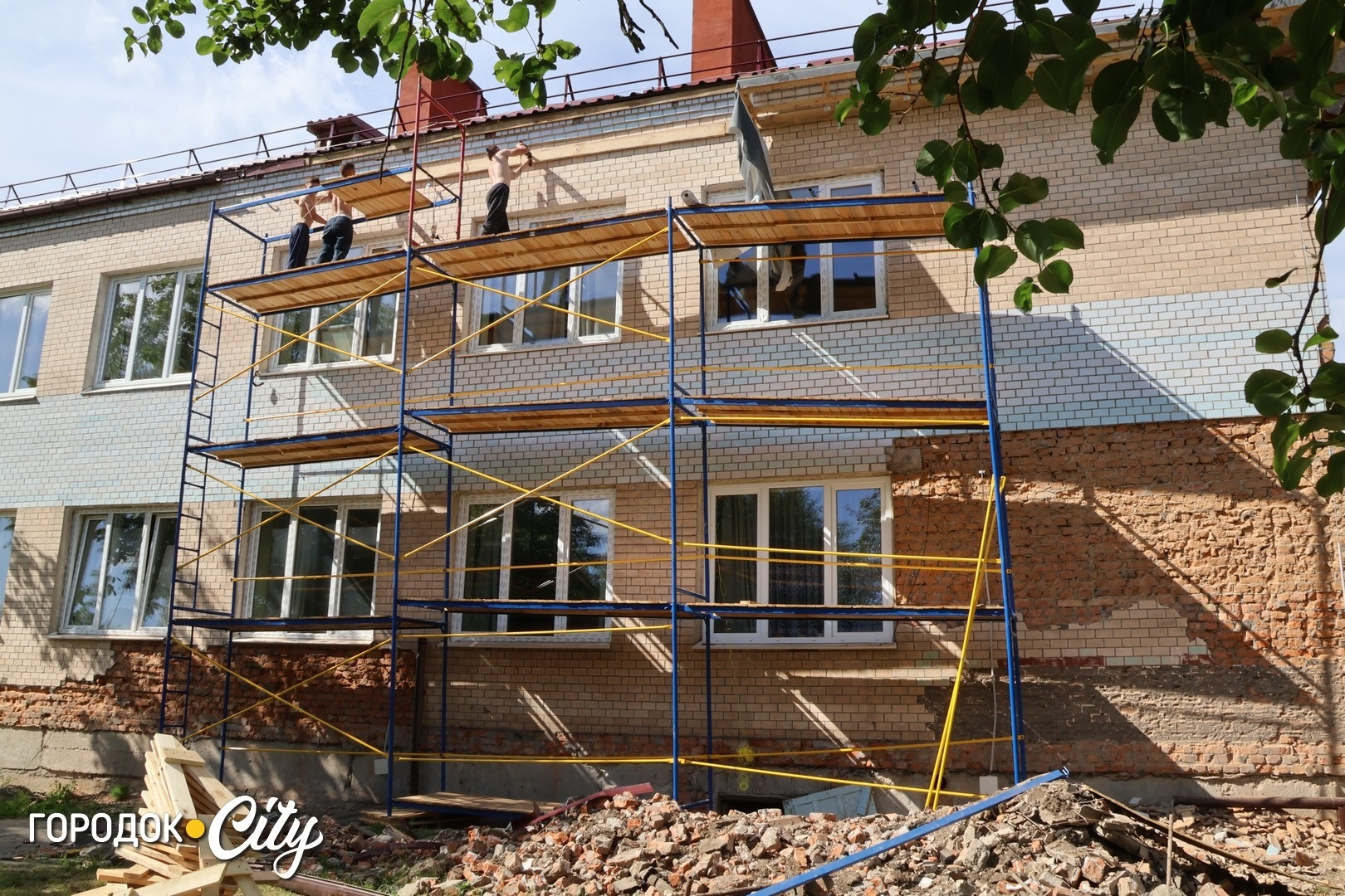 У Городку розвивають житло для ВПО у «Ялинці»: на що спрямують понад 14 млн грн