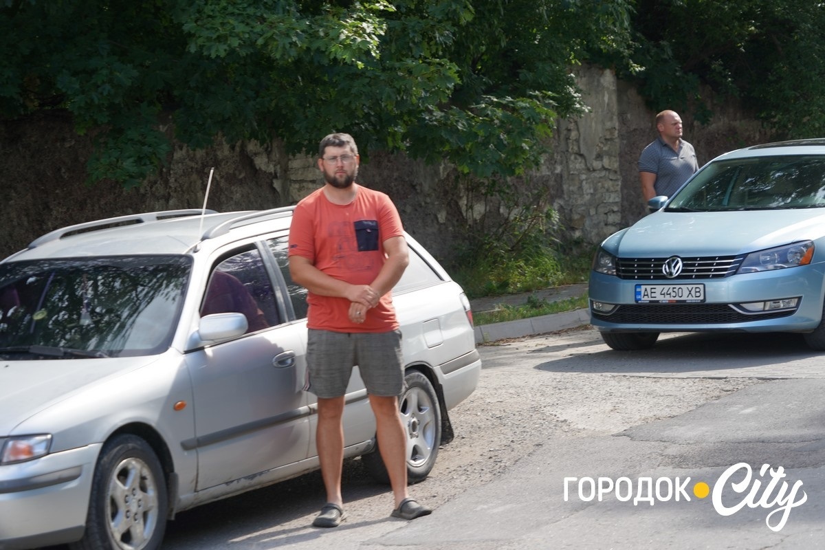 У Сатанові провели автопробіг на підтримку зниклих безвісти та полонених