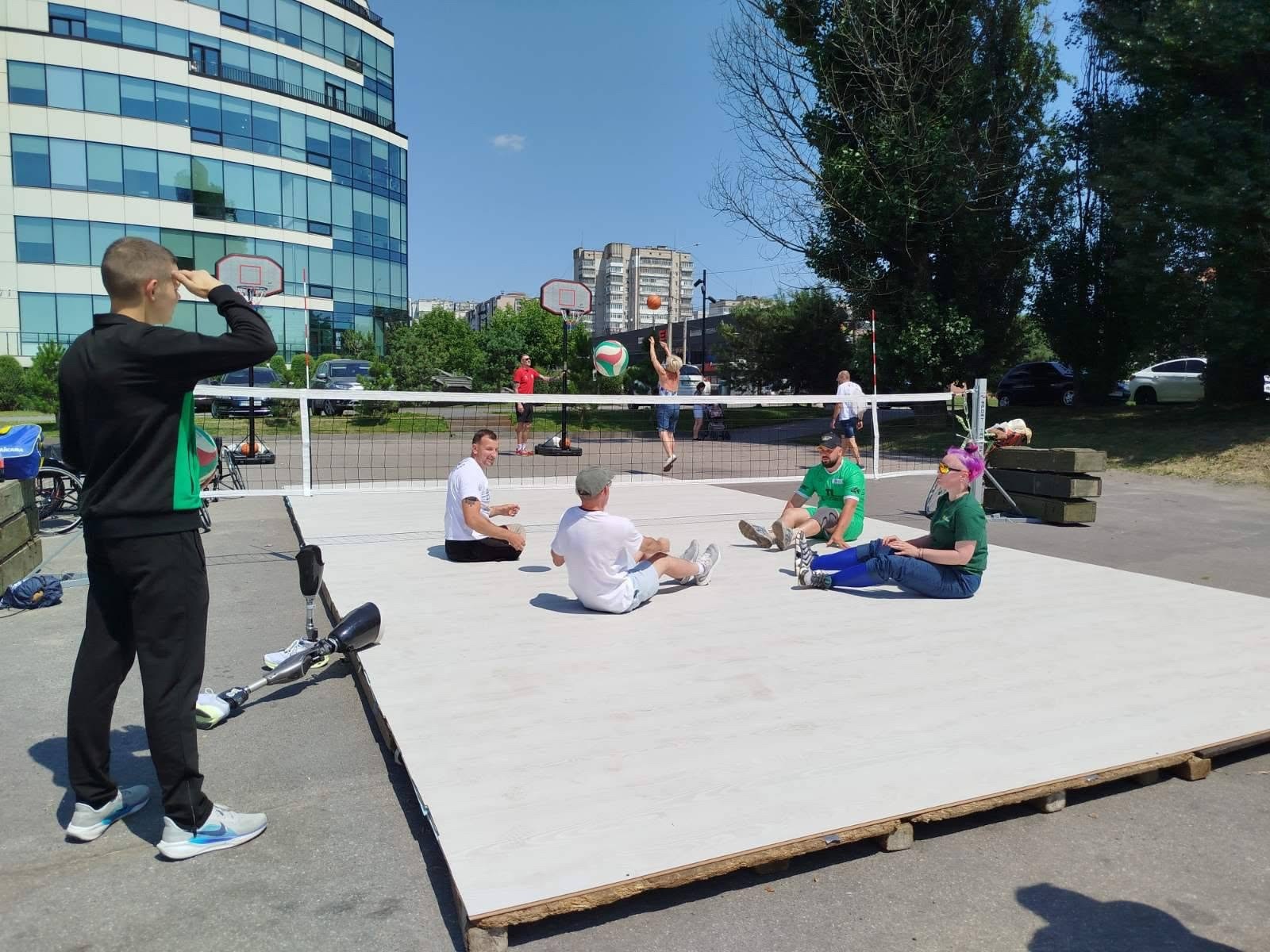 Ветерани з Городоцької та Сатанівської громад долучилися до фестивалю адаптивного спорту в області