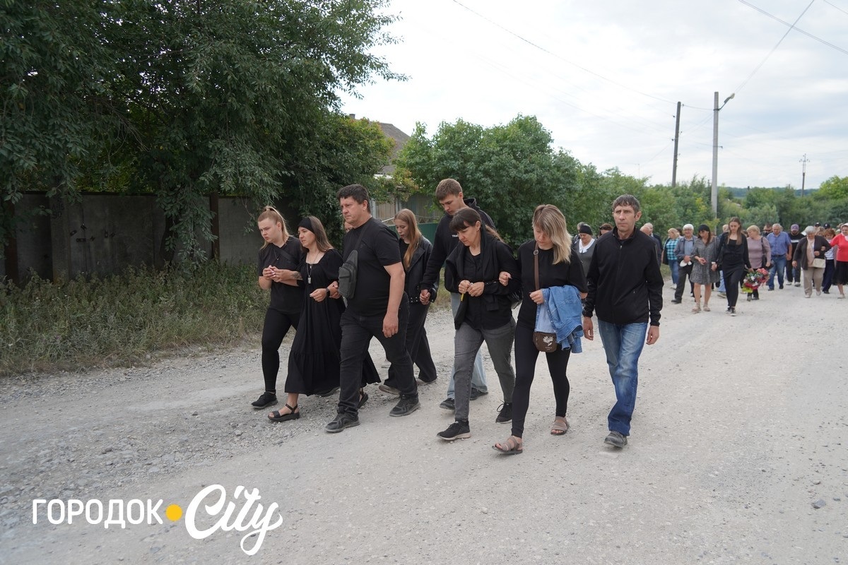 Городоччани провели в останню путь захисника Антона Яворського