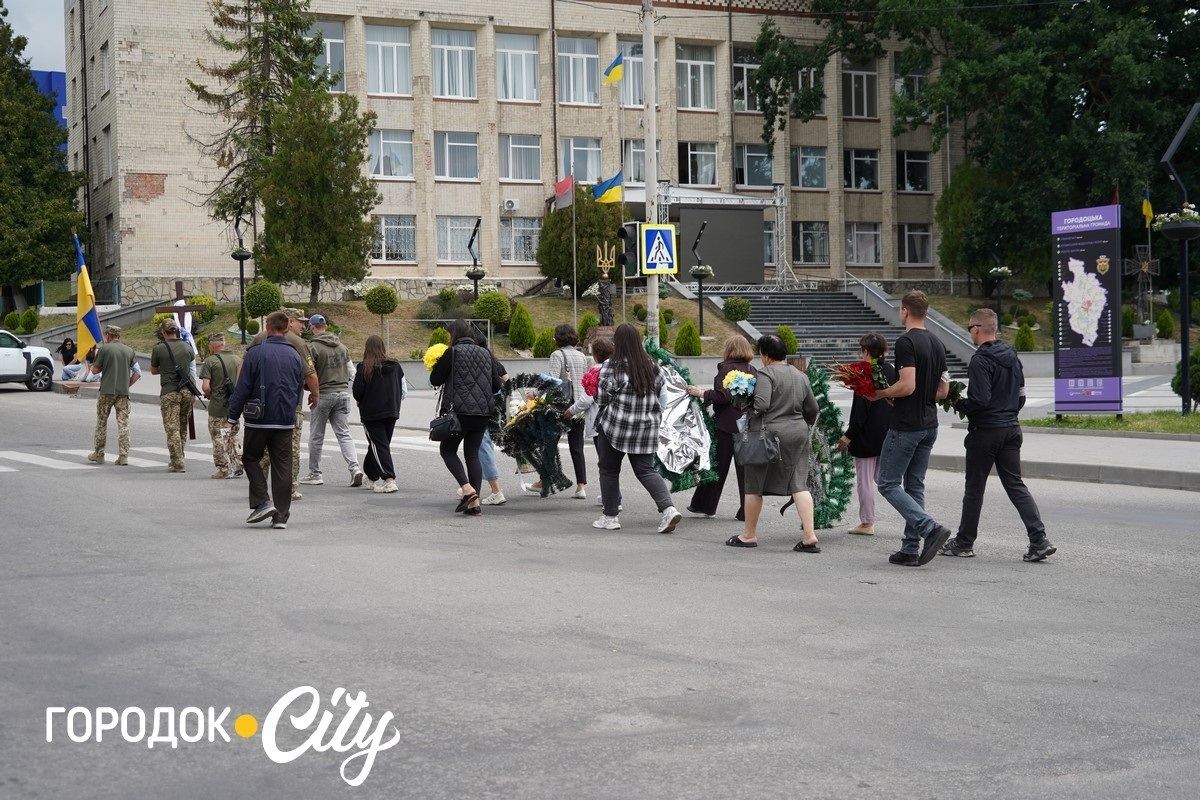 Городоччани провели в останню путь захисника Антона Яворського