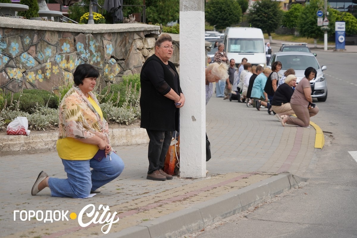 Городоччани провели в останню путь захисника Антона Яворського