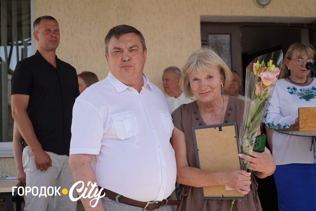 У Городку відзначили День медика та подякували тим, хто щодня рятує життя