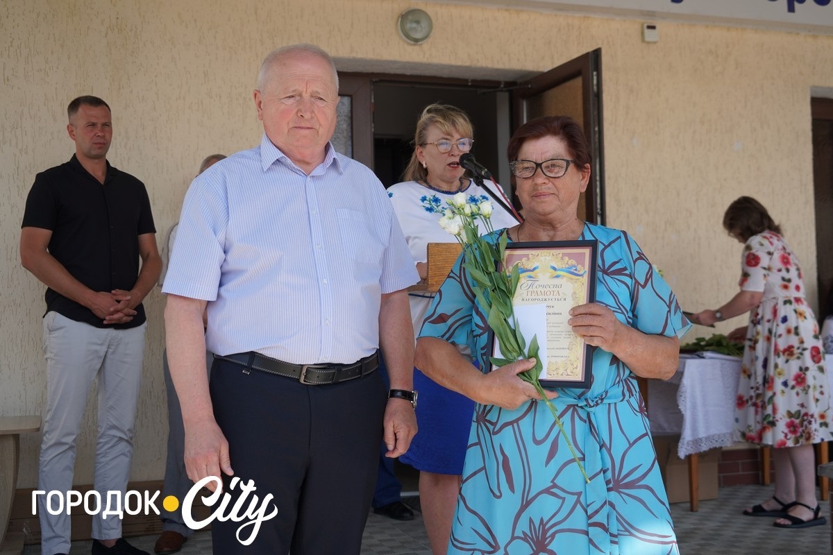 У Городку відзначили День медика та подякували тим, хто щодня рятує життя