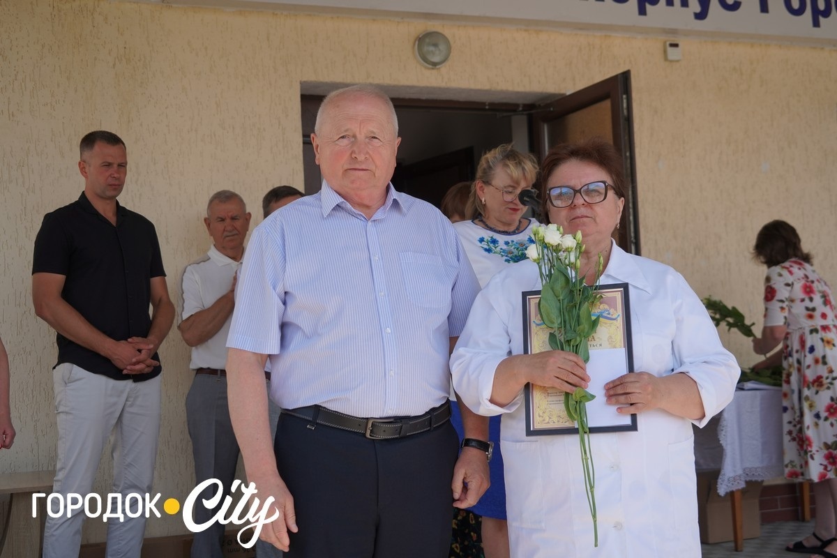 У Городку відзначили День медика та подякували тим, хто щодня рятує життя