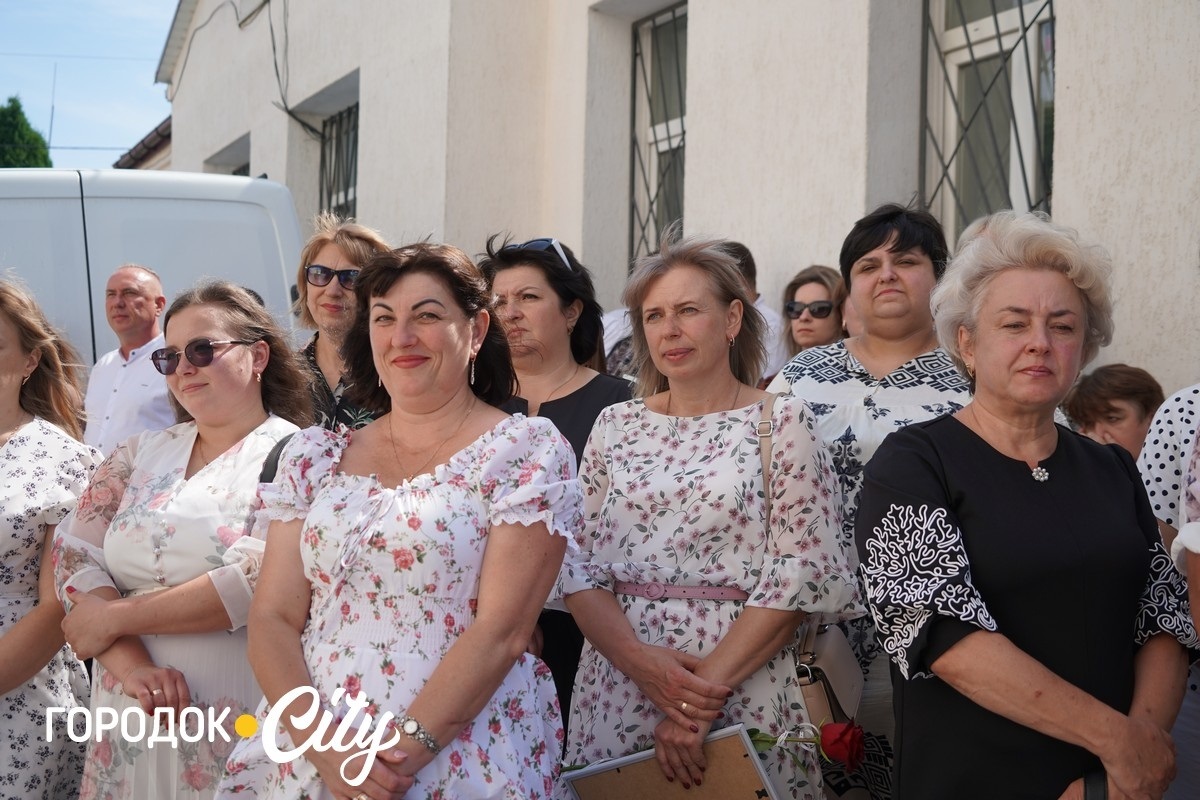У Городку відзначили День медика та подякували тим, хто щодня рятує життя