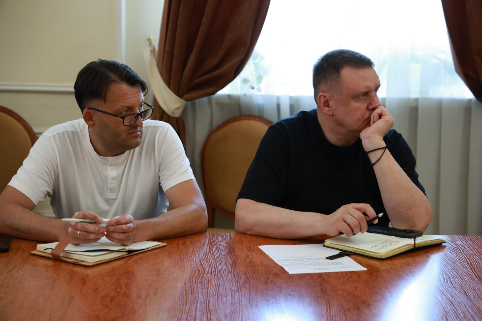 У Хмельницькій ОВА обговорили проблеми, з якими стикаються ветерани та їхні родини