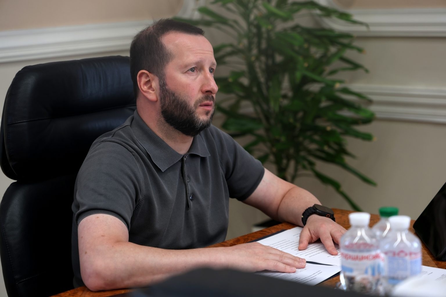 На Хмельниччині готуються до зими: громадам доручили забезпечити резервне живлення важливих об’єктів