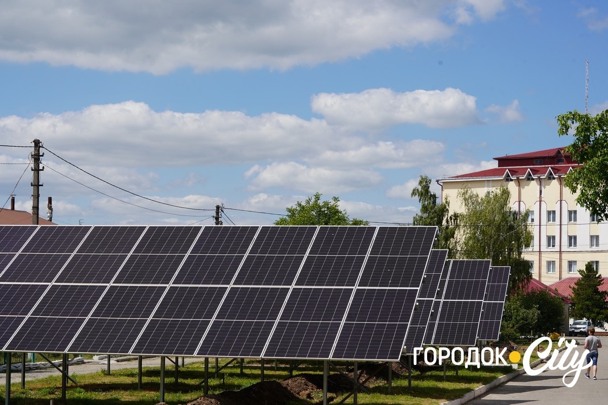 Від генератора до СЕС: як Городоцька лікарня будує систему автономного живлення і скільки це коштує