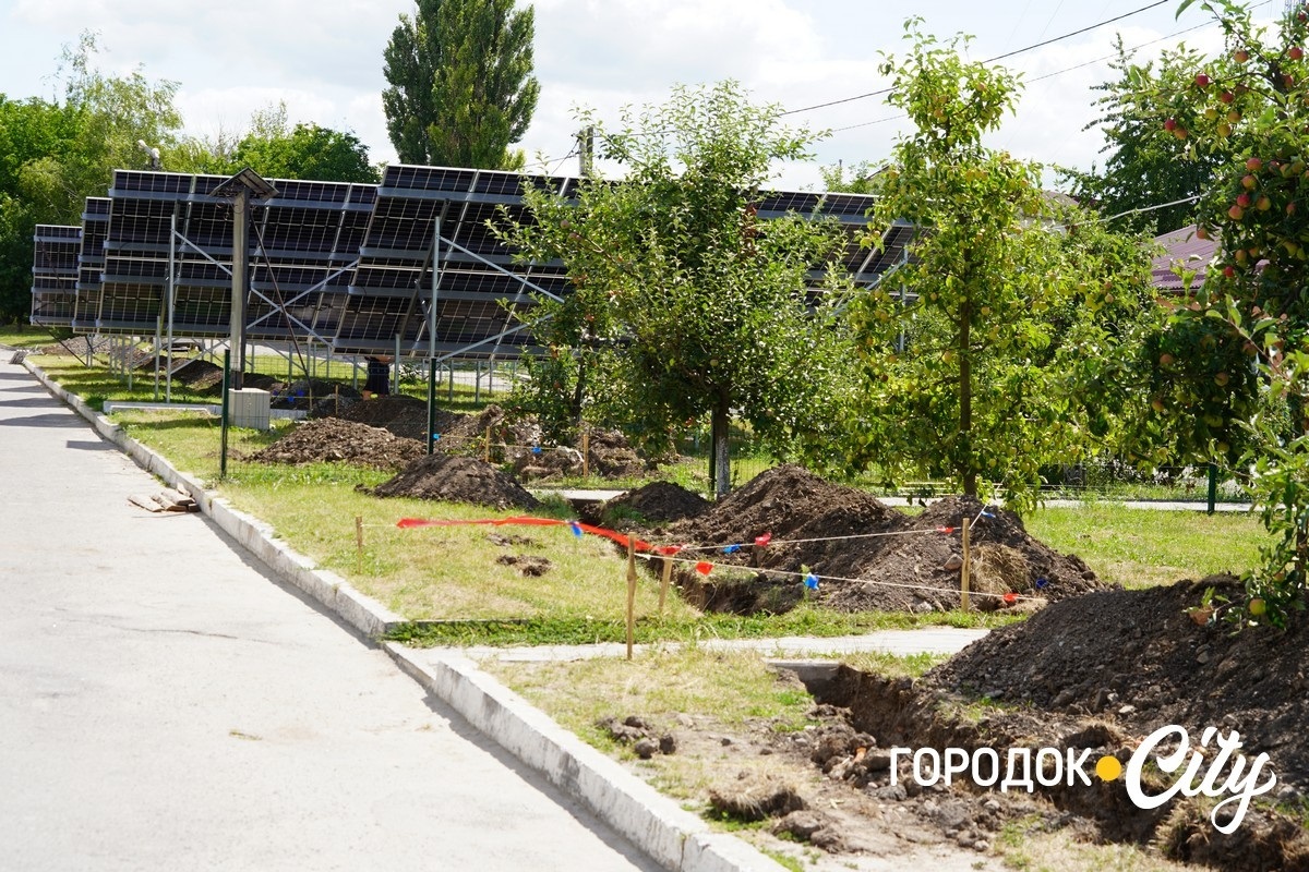 Від генератора до СЕС: як Городоцька лікарня будує систему автономного живлення і скільки це коштує