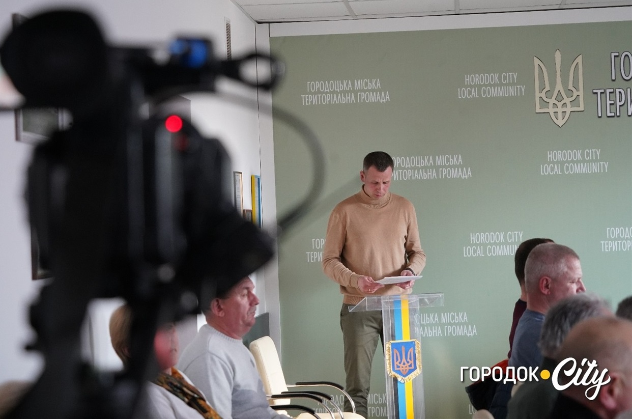 Дмитро Варшавський