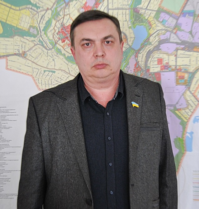 Олександр Кушнір також активний громадський діяч, нині - депутат Городоцької міської ради 